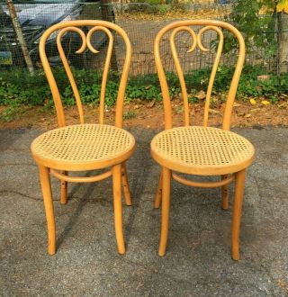 2 Vintage Bentwood Cafe Chair Thonet Style Bistro Chairs With Cane Seat