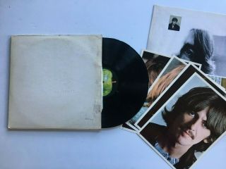 The Beatles 2 Lp White Album W/pics/poster Vg/vg