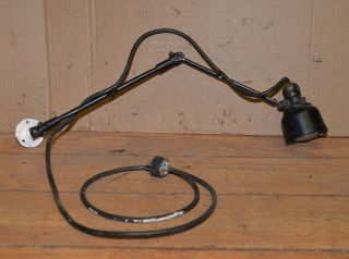 Vintage Singer Industrial Sewing Machine Light Articulating Lamp Collectible