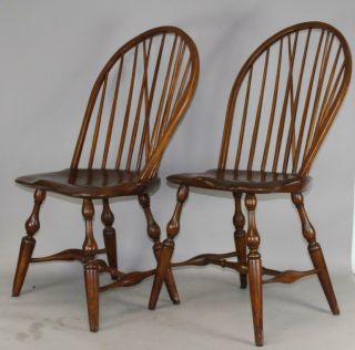 1 OF A PAIR 18TH C NYC WINDSOR SACK BACK BRACE BACK CHAIRS BOLD LEGS & SEATS 1 6