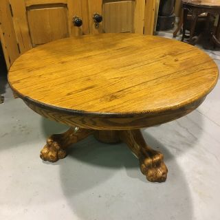 Vintage Solid Oak Claw Foot Round Coffee Table Footed Antique Lion Paw