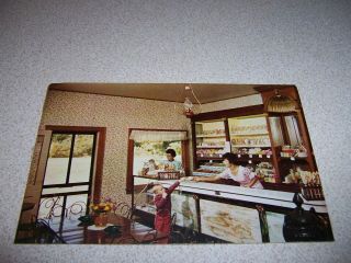 1960s The Sugar Bowl Confectionery Ice Cream Parlor,  Cassville Wi.  Vtg Postcard