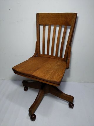 Antique Mission Tiger Oak Wood Banker Office Swivel Rolling Chair Gunlocke Style