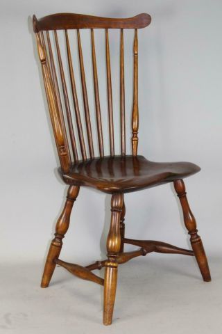 A Bold 18th C Connecticut Tracy School Windsor Fan Back Chair In Old Surface