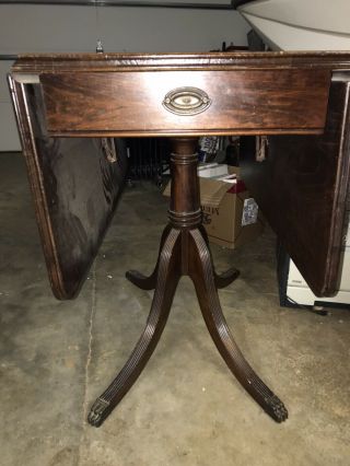 Gorgeous Handsome Duncan Phyfe Mahogany Drop - Leaf Table with Drawer 2