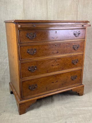 Vintage George Iii Style Burled Wood Veneer 4 Drawer Dresser With Insert