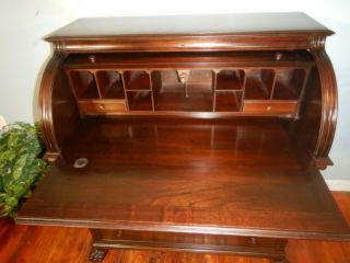 Antique Cylinder Roll Top Desk Lions Feet Home office use 5