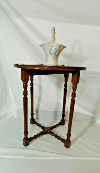 Rare Antique Vintage Round Spindle Petite Side Table So Pretty