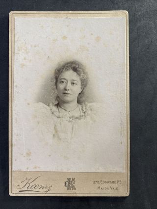 Victorian Photo: Cabinet Card: Elegant Young Lady Puff Sleeves: Koenig: London