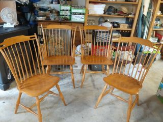 Vintage Set Of 4 E.  R.  Buck Maple Chairs