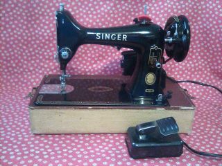 Vintage Singer 99k Electric Sewing Machine With Case
