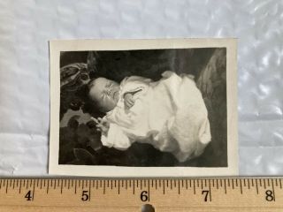 Vintage 1920’s Snapshot Photograph Odd Funny Baby Giving Middle Finger
