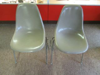 (2) Vintage Herman Miller Eames Fiberglass Shell Stacking Side Chairs