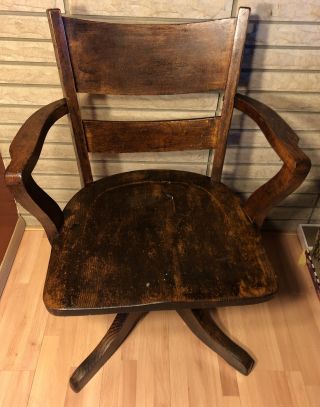 Antique (1897 - 1921) Wood Banker ' s Chair Swivel Heywood Wakefield Co Cast Iron 2