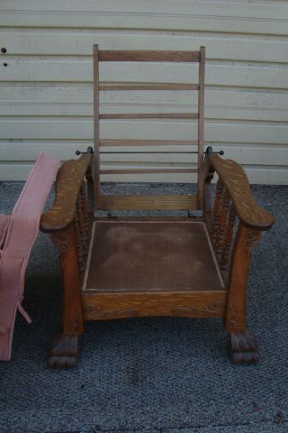 61060 Antique Oak Adjustable Back Morris Chair With Claw Foot 5