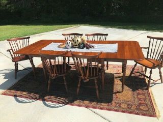 Henkel Harris Cherry Table And 6 Chairs