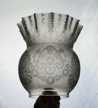 Victorian Veritas Duplex Etched Glass Kerosene Paraffin Oil Lamp Shade C1896