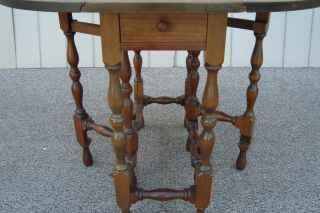 61080 Antique Mahogany Gateleg Dropleaf Dining Table with DRAWER 6