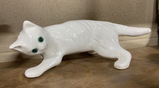 Vintage Camark Wall Climbing White Cat Green Eyes Ceramic Pottery 16” Rare