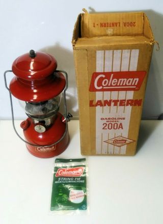 Vintage 1959 Red Coleman 200a Single Mantle Gas Camping Lantern 9 - 59 W/box