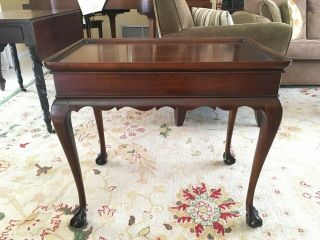 Statton Old Towne Solid Cherry Ball & Claw Foot Tea Table