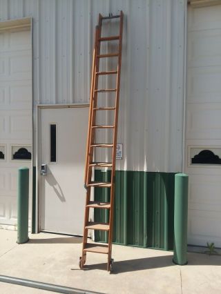 Putnam Rolling Library Ladder 11 