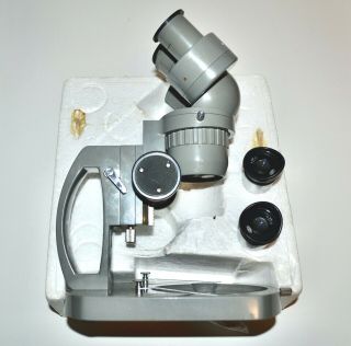 Vintage Tokyo Olympus VT - II Stereo Binocular Microscope G - 15X Eyepiece 3