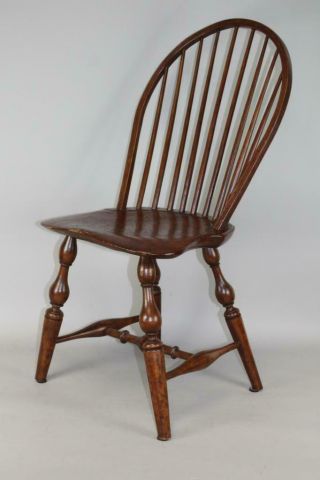AN EXTREMELY BOLD 18TH C YORK CITY 9 SPINDLE WINDSOR BOW BACK SIDE CHAIR 3