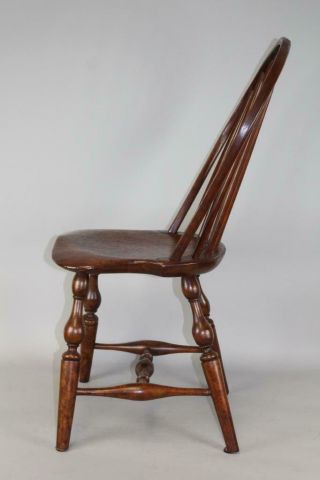 AN EXTREMELY BOLD 18TH C YORK CITY 9 SPINDLE WINDSOR BOW BACK SIDE CHAIR 4