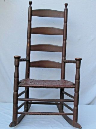 Antique Early American Slat Ladder Back Rocking Chair England C 1820