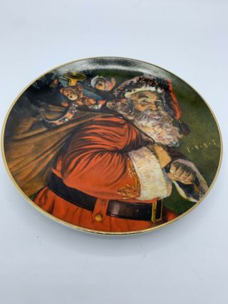 1987 Avon Christmas Plate The Magic That Santa Brings Porcelain 22k Gold Trim