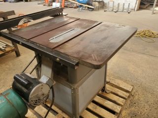 Vintage Rockwell - Delta Table Saw W/ 1 1/2 Hp Motor.