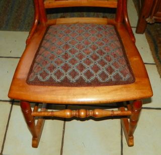 Cherry Sewing Rocker / Rocking Chair (R237) 3