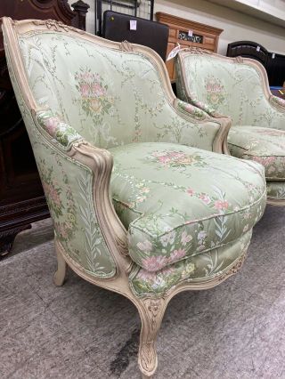 BAKER FURNITURE FRENCH LOUIS XV STYLE BERGERE CHAIRS 2