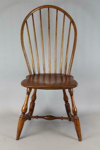 An Extremely Bold 18th C Rhode Island Bowback Windsor Chair Great Early Form