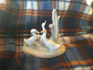 Lladro Nao Porcelain Figurine " Three Geese Or Ducks In The Reeds " Retired