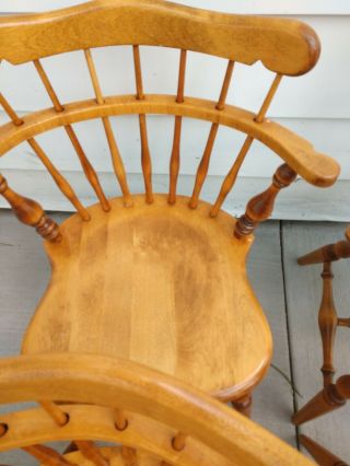 Vintage Ethan Allen Heirloom Nutmeg Solid Maple Comb Back Chairs 10 - 6040 6