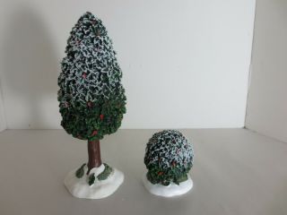 Dept 56 Holly Tree And Bush (set Of 2) 52901 Village Accessories Box