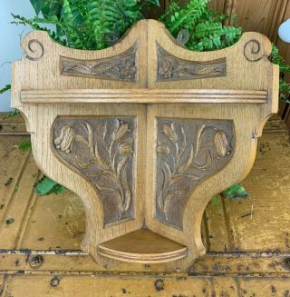 Vintage Arts & Crafts Floral Carved Elm Light Oak Solid Wood Corner Shelf Sconce