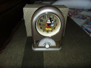 Vtg Disney Seiko Mickey Mouse Sing Along Clock Qfd206g In The Box