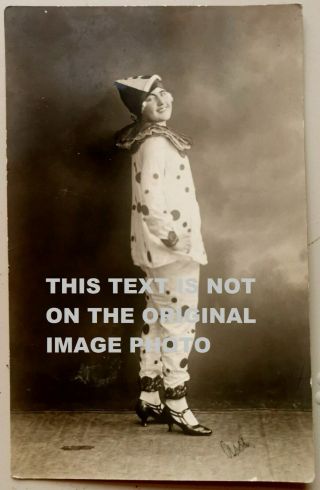 Vintage Photo Postcard: Woman In Pierrot Suit And High Heels In 1926 Po.  K1068