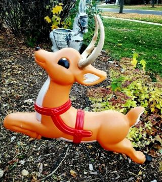 Reindeer Blow Mold Christmas Grand Venture Lighted W/stand Outdoor Decor Vintage
