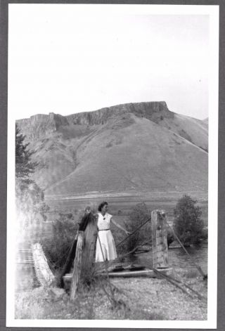 Vintage Photograph 1954 Young Woman On Salmon River Swinging Bridge Idaho Photo