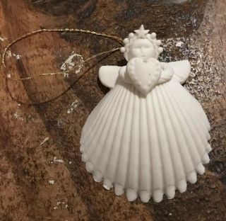 Margaret Furlong 1994 Miniature Angel Ornament With Heart 2”