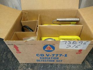 Vintage Shelter Radiation Detection Kit Cd V - 777 - 1 Geiger Counter Civil Defense