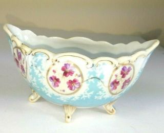 Vintage Hand Painted Unmarked Footed Porcelain Bowl 3.  5 " X 7.  5 " X 7.  5 "