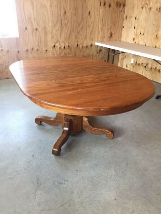 Vintage Round Oak Dining Table With Leaf
