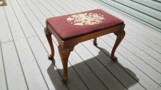 Vintage Needlepoint Stool/ottoman - Queen Anne Style 1940 (kling Furniture Co. )