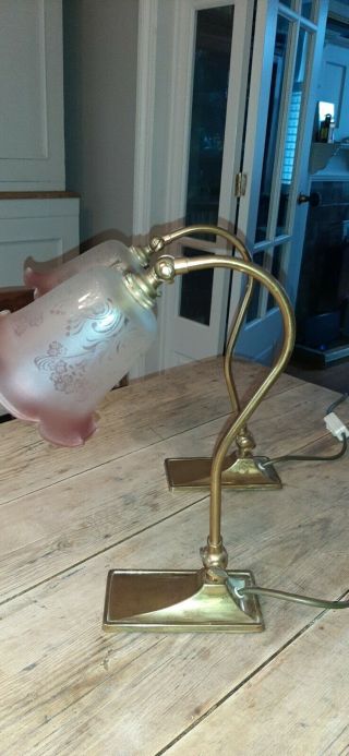 Pair Vintage Edwardian Style Brass Adjustable Table Lamps Cranberry Shades 3