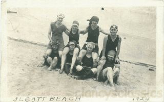 1924 Olcott Beach NY All the Ladies Double Decker Affectionate Bathing Beauties 2